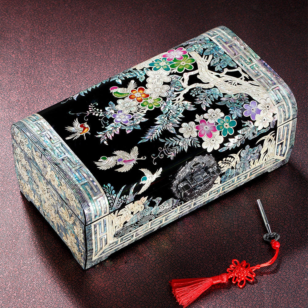 Luodian Heritage Jewelry Box - Oriental Treasures
