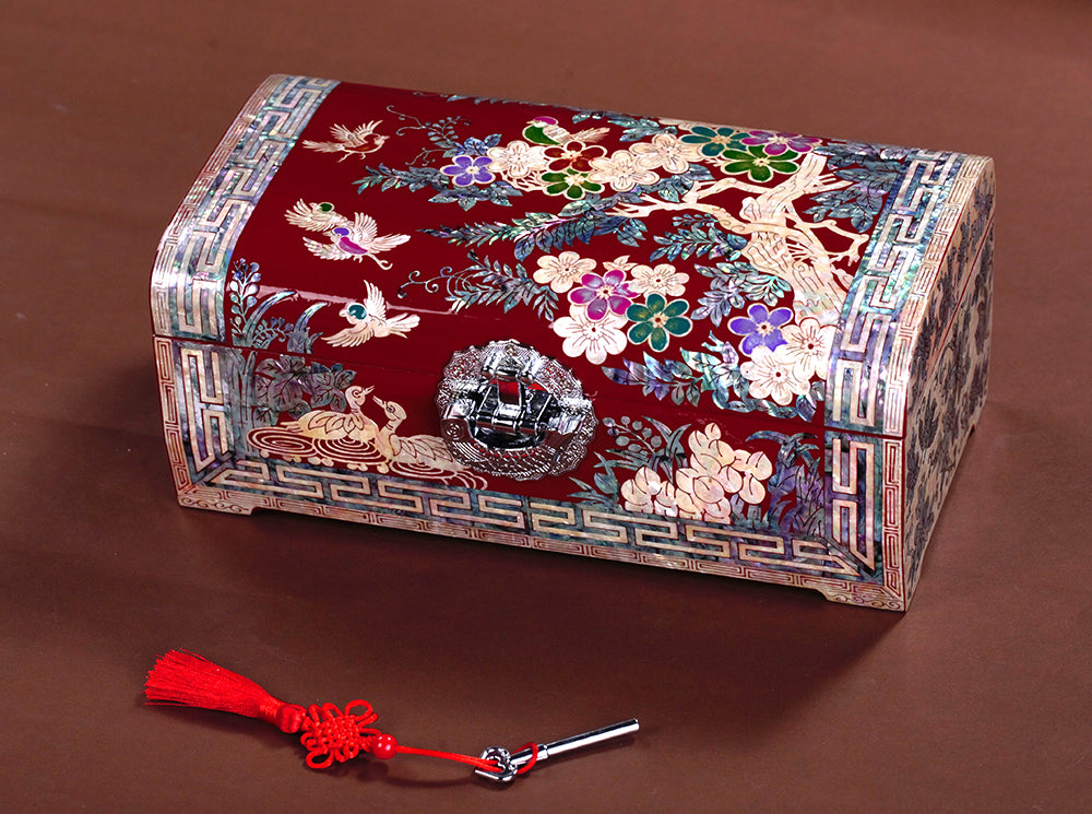Luodian Heritage Jewelry Box - Oriental Treasures