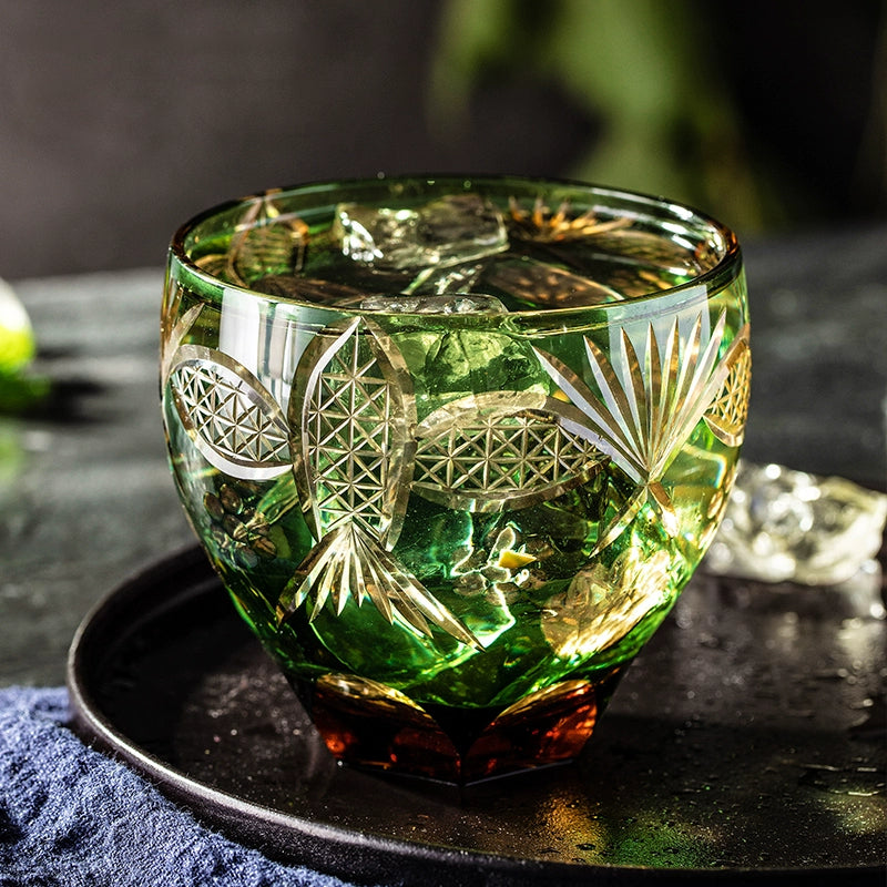 Haiyan Heqing Handcrafted Relief Glass Cup – National Museum of China