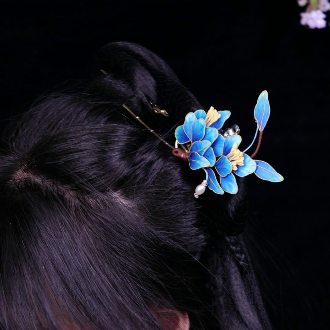 Intangible Cultural Heritage Silk Velvet Hairpin - Elegant Floral Design